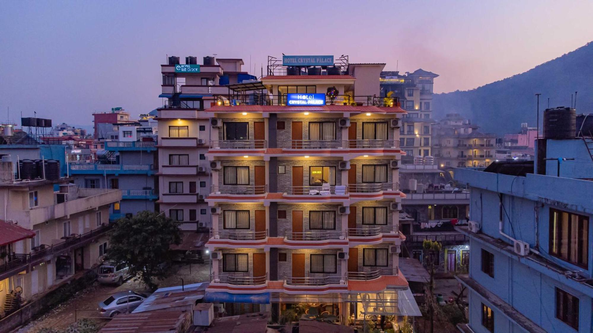 Hotel Crystal Palace Pokhara Exterior foto